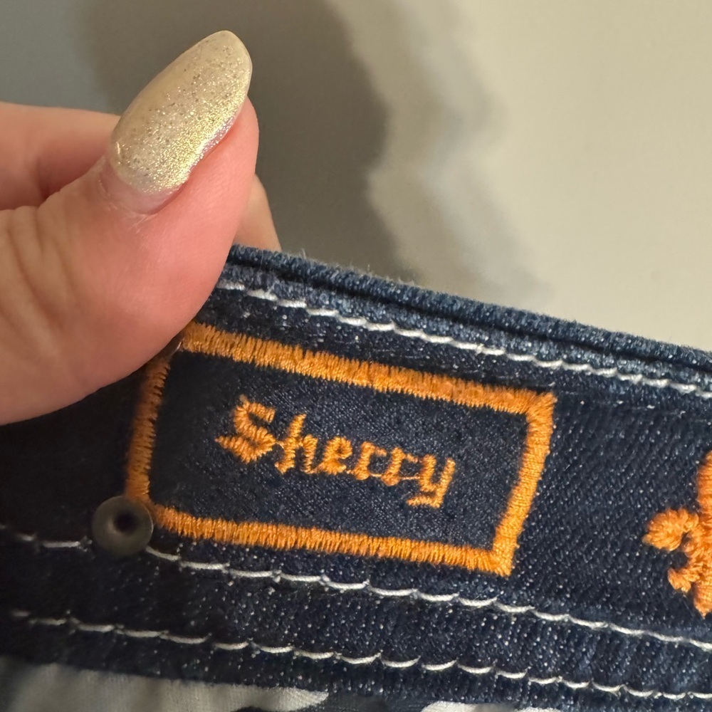 Rock Revival Sherry Stretch Short - Picture 11 of 12